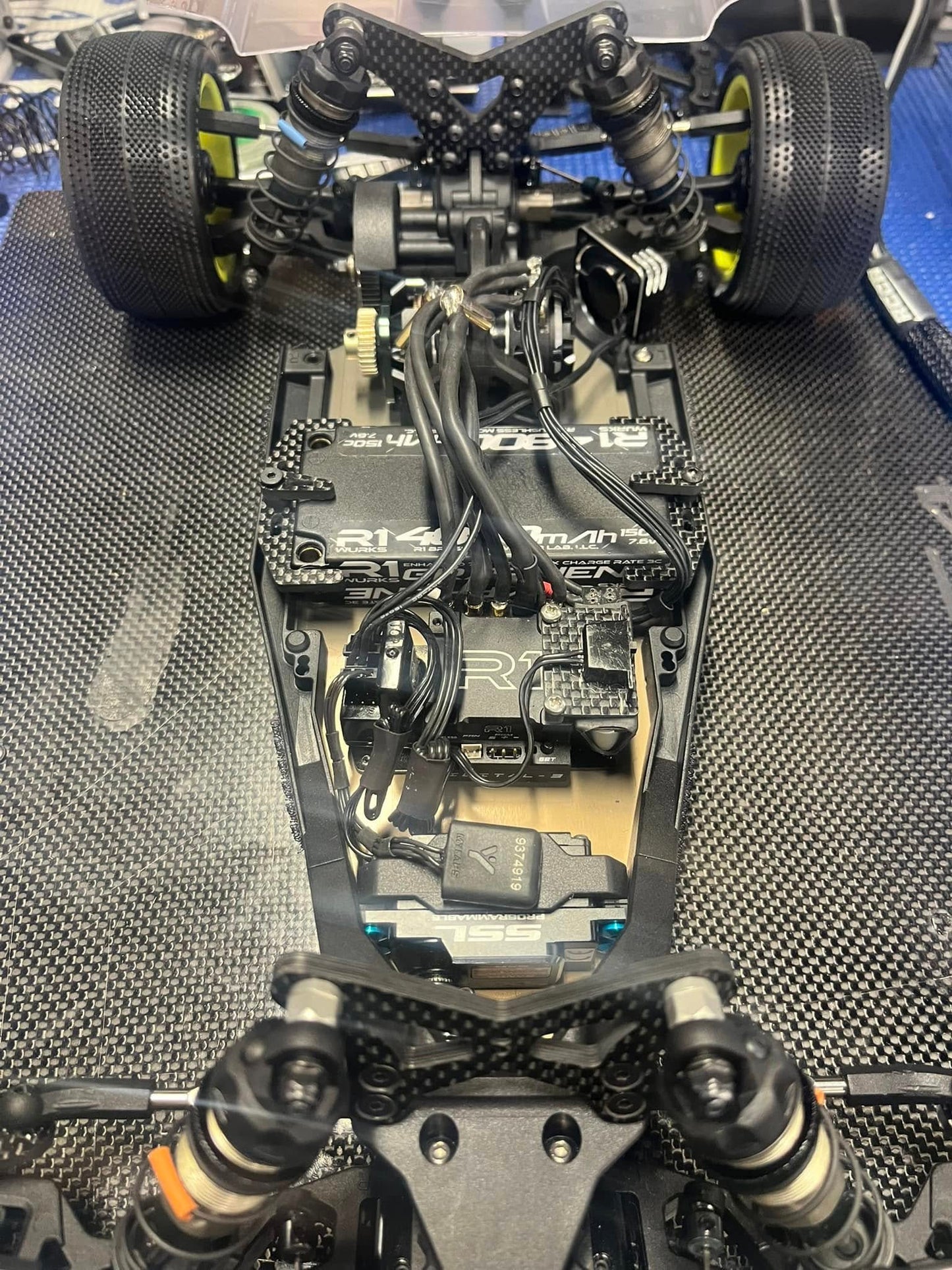 MSB1 Carbon Battery Holders